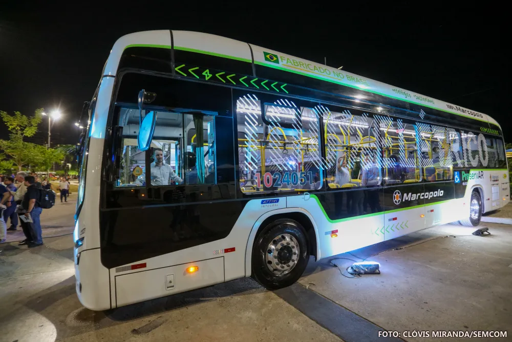 Transporte público de Manaus recebe segundo ônibus elétrico