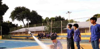 Há sete anos, a Escola Estadual Senador João Bosco tem enviado representantes para a olimpíada experimental que reúne alunos de todo o país.