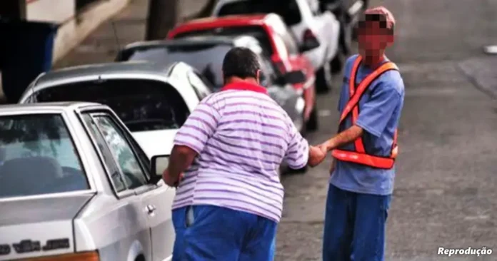 cobranca-ilegal-flanelinhas