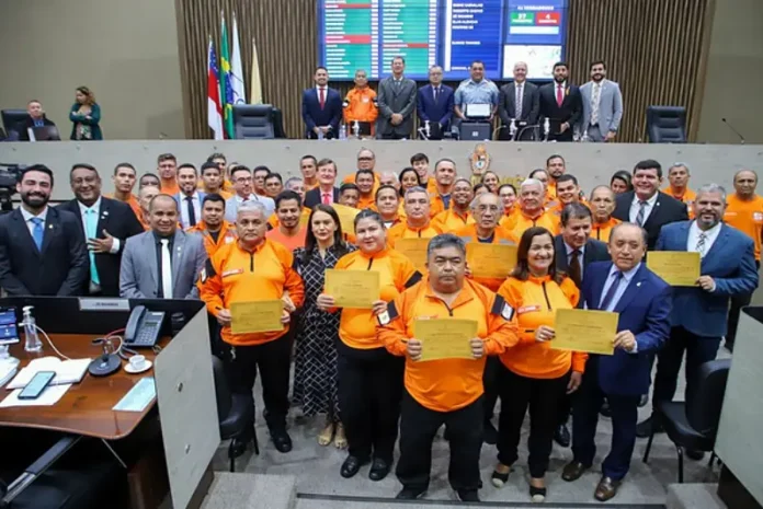 homenagem-defesa-civil-manaus-cmm