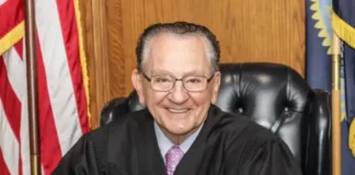 Morre aos 88 anos Frank Caprio, o “juiz mais gentil do mundo”