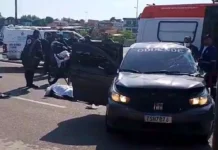 Homem morre em acidente entre carro e micro-ônibus em Manaus