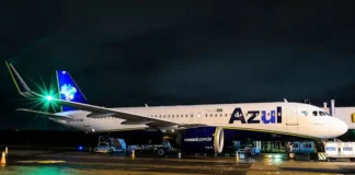 Passageiro morre após passar mal em voo da Azul