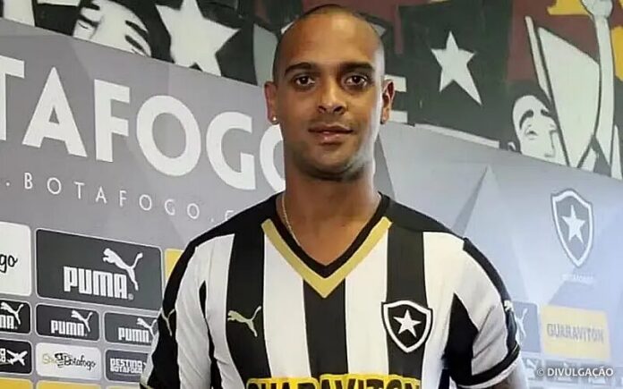 tassio-ex-botafogo